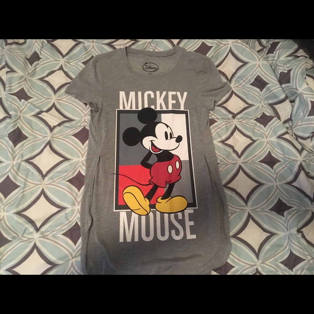 Tee shirt